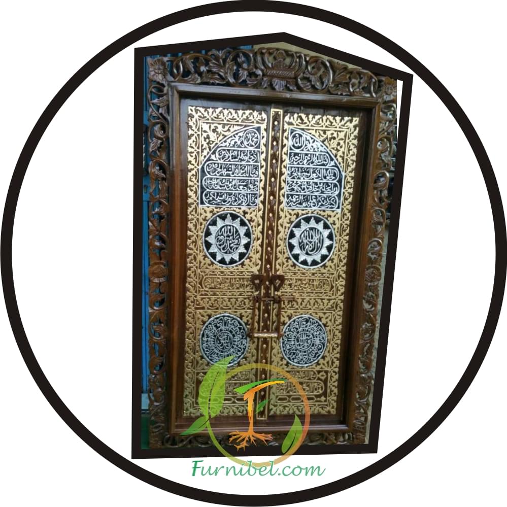 Kaligrafi Motif Pintu Gerbang